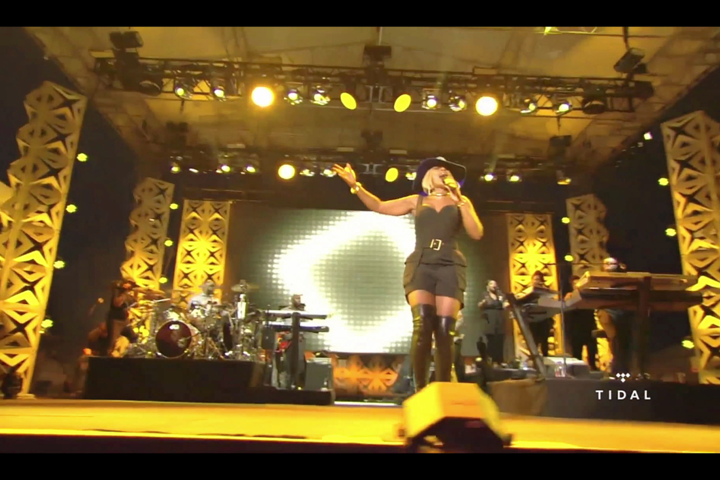 Mary J Blige - Concert Visuals